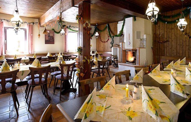 Gasthaus Mooshaeusl Хебертсхаузен Экстерьер фото